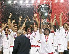 LES CHAMPION